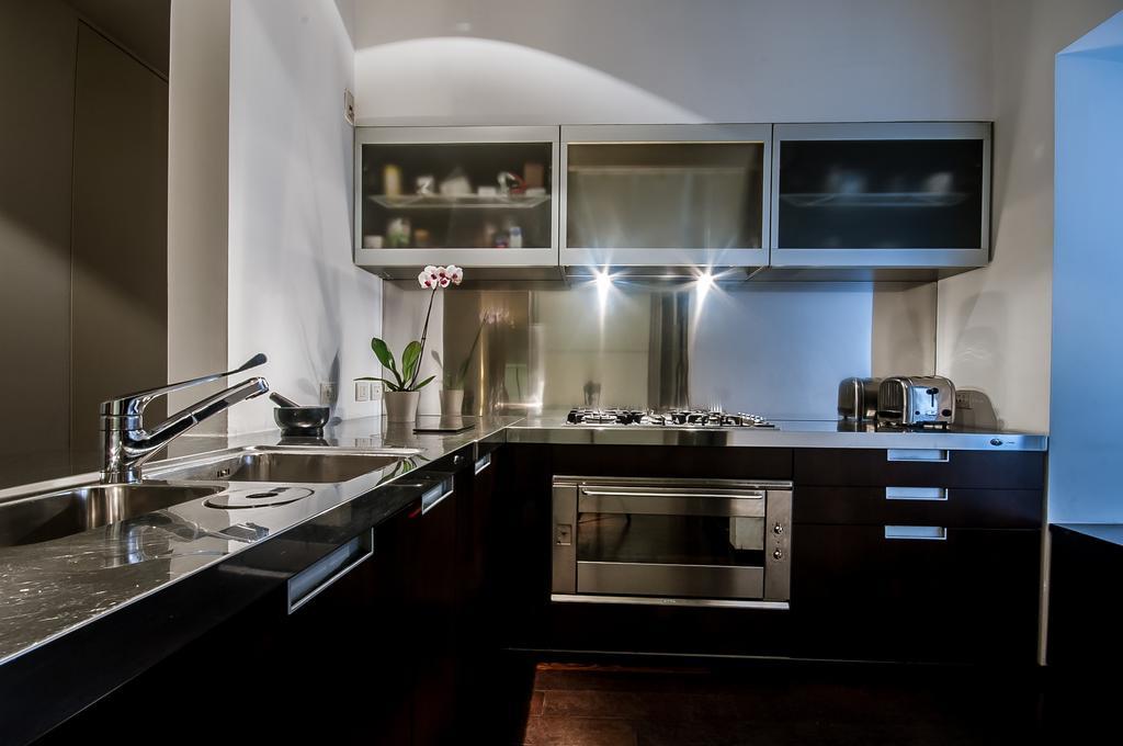 Delsi Luxury * Rome